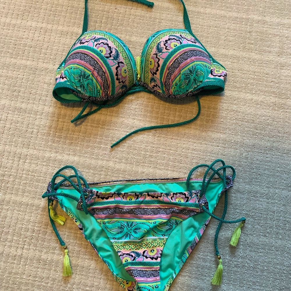 Shade & Shore bikini
